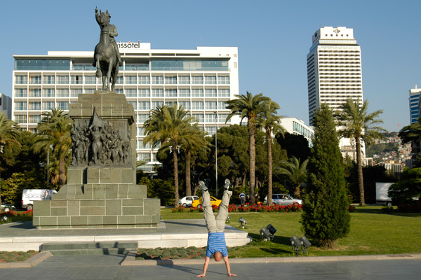 Square / Izmir [TR]